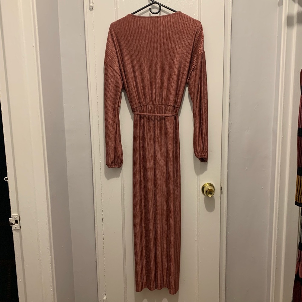 Chevron maxi dress with belt - Picture 2 of 3